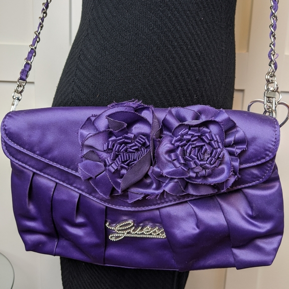 Guess Bag - Picture 2 of 8